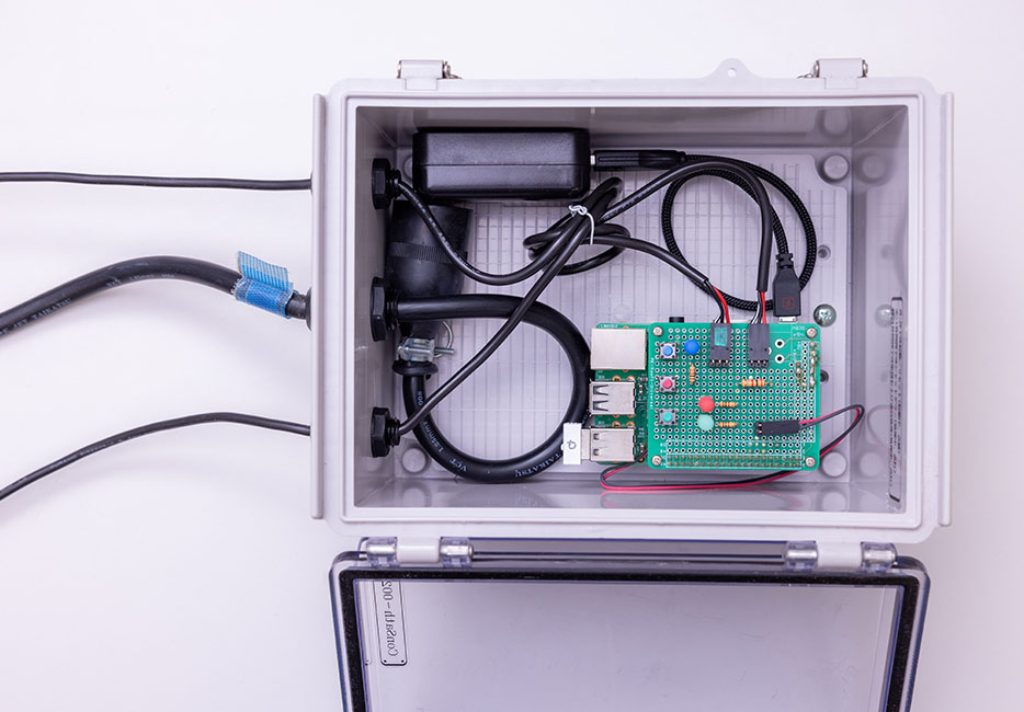 農家に設置したIoT機器